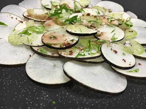 [Light!] 🎈 Carpaccio de radis noir et de céleri. - Les Gourmands disent ...