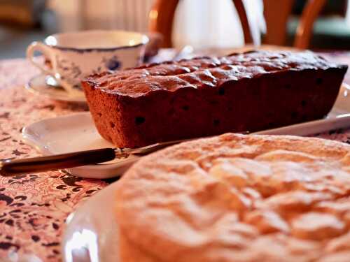 [Ne rien changer à ces petits plaisirs...] Bla-Bla autour d'un cake aux fruits. - Les Gourmands disent ...