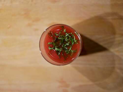 [Spécial "Bonne conscience"!] Jus de tomates à la livèche. - Les Gourmands disent ...