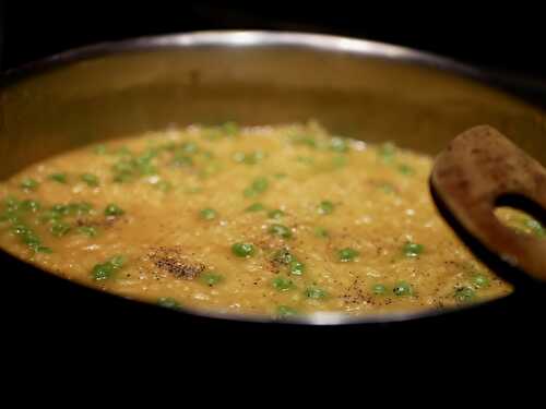 [Un dernier avant la nouvelle année?] 🇮🇹 Risotto aux petits pois et curcuma. - Les Gourmands disent ...