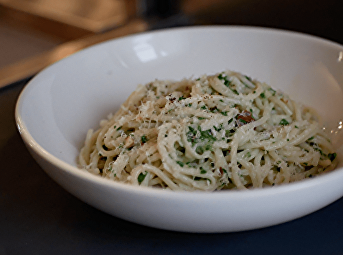 [Pasta 🍝  !] 🌿  Spaghetti au pesto de roquette.