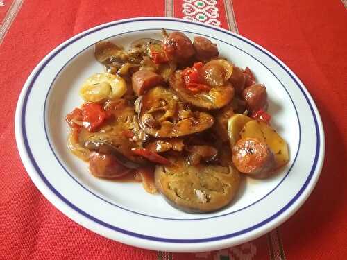 Aubergines et chorizos à la tomate