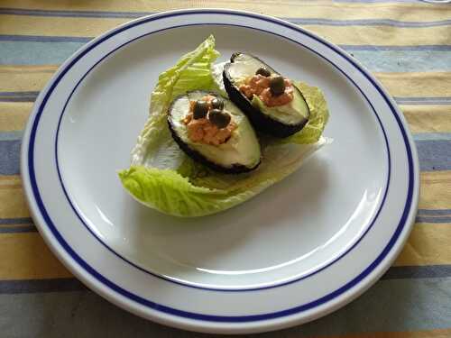 Avocat à la mousse de saumon fumé