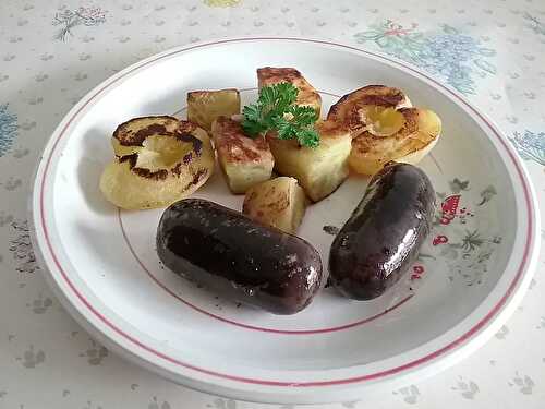 Boudins créoles grillés aux patates douces et aux pommes