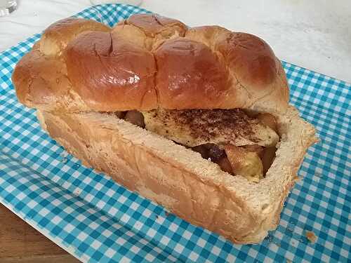 Brioche vendéenne fourrée aux pommes caramélisées