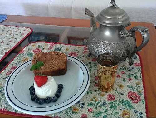 Cake de bananes aux noix et aux airelles