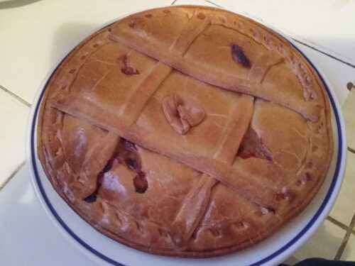 Empanada galicienne aux calamars et gambas