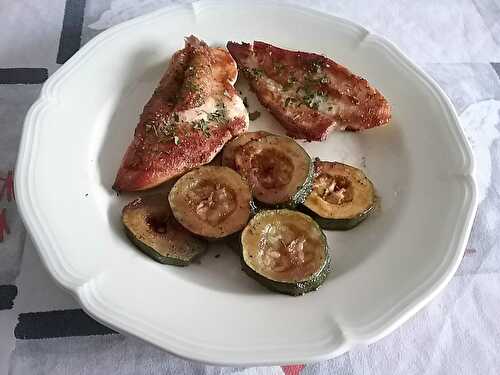 Escalopes de dinde et courgettes flambées au rhum