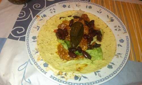 Fajitas de boeuf au fromage et haricots rouges