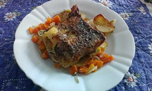 Filets de cabillaud aux petits légumes au four