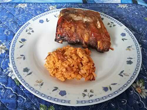 Longes de porc Tex Mex et riz aux haricots rouges et cacahouètes