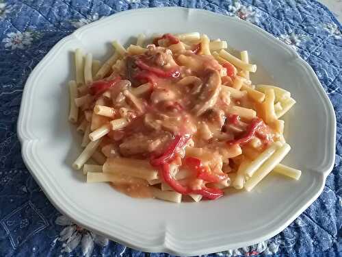 Macaroni à la crème aux fruits de mer