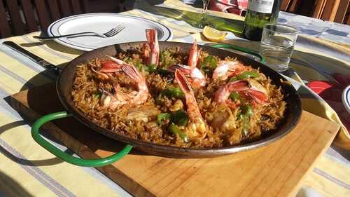 Paella de lotte et gambas