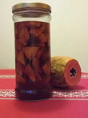 Rhum arrangé à la papaye et à la vanille