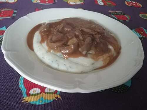 Rognons de veau au vin doux de Málaga et aux champignons