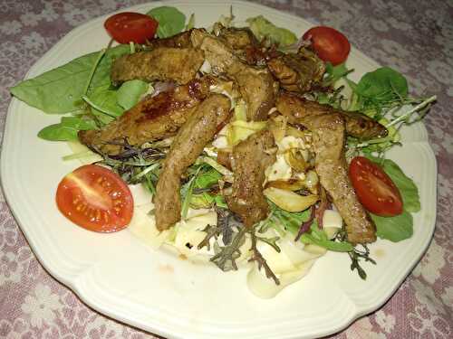 Salade de pâtes et jeunes pousses au boeuf