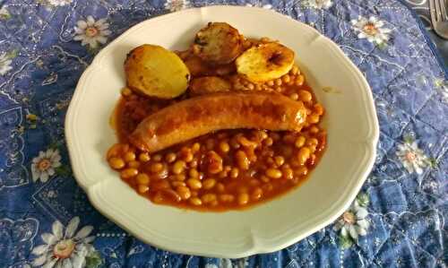 Saucisses de Toulouse aux haricots épicés à la tomate