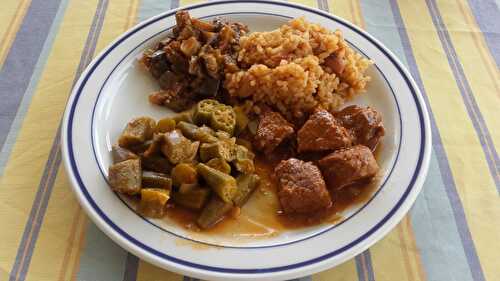 Sauté de boeuf aux okras et aux aubergines