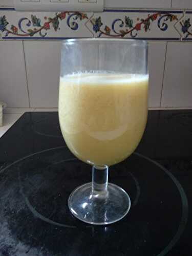 Smoothie de banane au fromage blanc