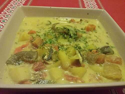 Soupe de légumes indienne au curry