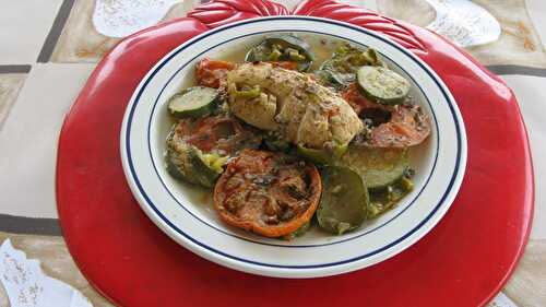 Tajine de colin aux courgettes et tomates aux poivrons