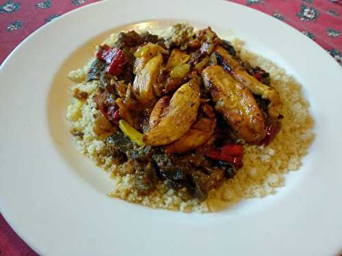 Tajine de poulet aux poivrons et aux aubergines