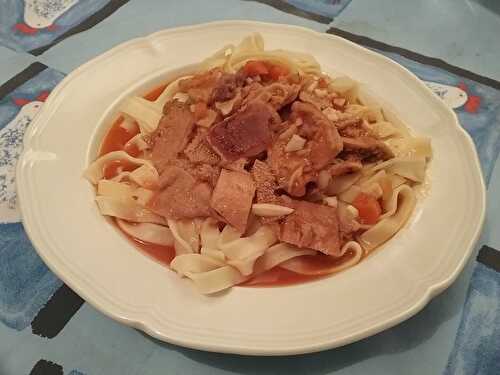 Tripes et tagliatelle à la tomate à l’italienne