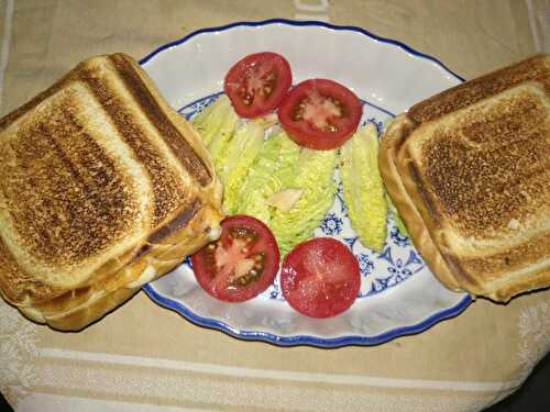 Croque-monsieur au jambon d’Aoste et fromage de comté