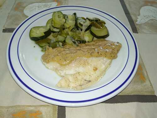 Filets de daurade et courgettes sauce moutarde