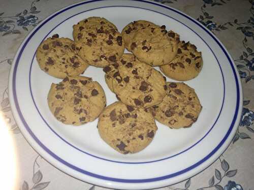 Cookies maison au chocolat au pain dur et à la farine