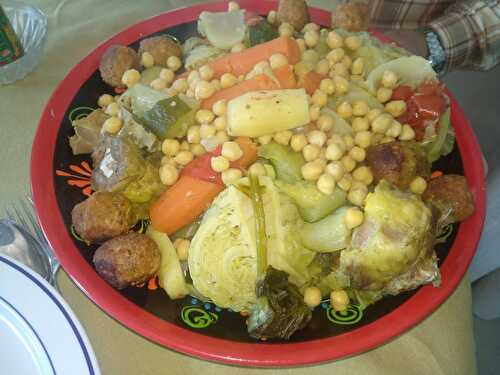 Couscous de collier d’agneau et de boulettes d’agneau