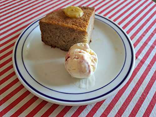 Gâteau aux bananes et au rhum ambré