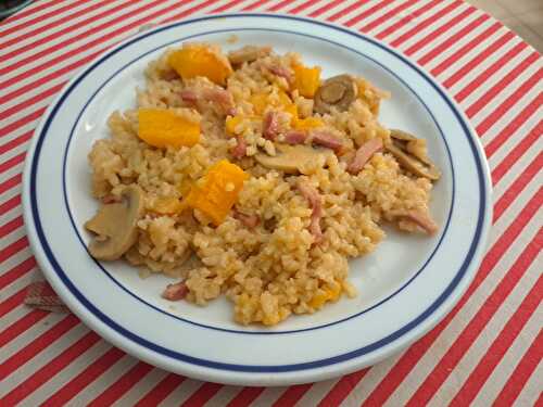 Risotto à la courge butternut aux champignons et aux lardons