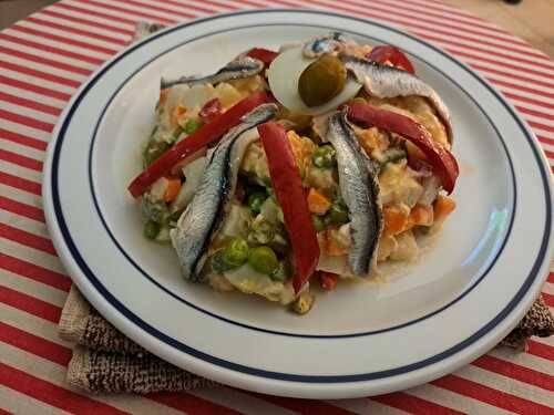 Salade russe et anchois-boquerones au vinaigre