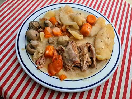 Blanquette de lapin au chou à la normande