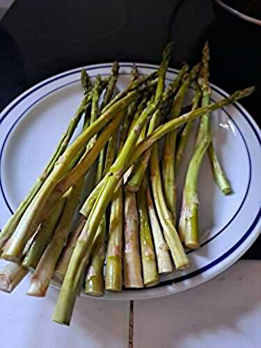 Asperges vertes au four à microondes