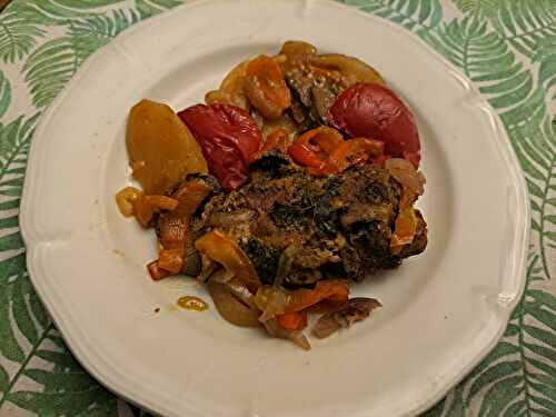 Tajine d’agneau aux épices et aux fruits secs 