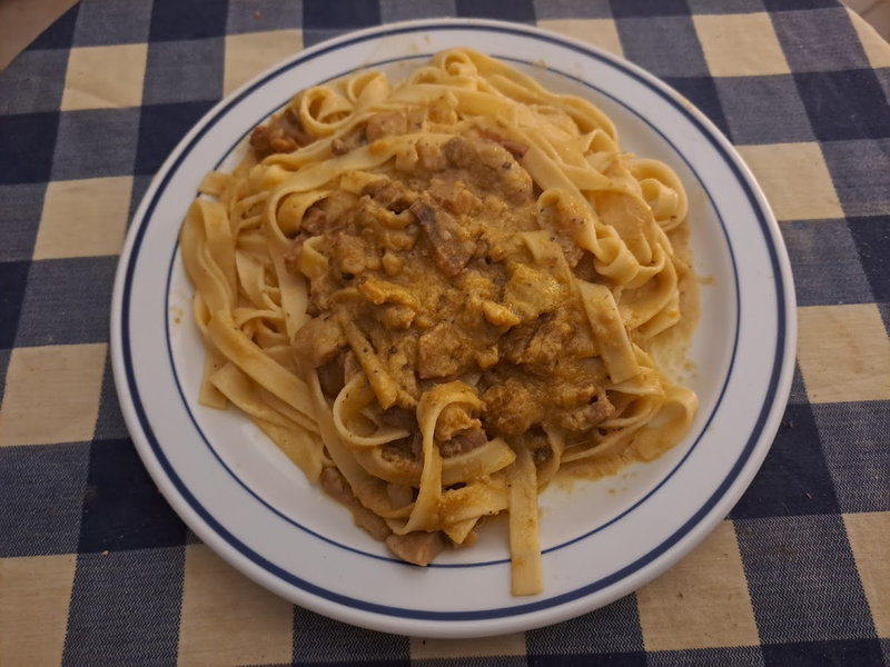 Tagliatelle au saumon et sauce Kentucky