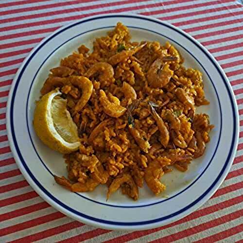 Riz valencien aux petites crevettes roses et salmorreta – Arroz valenciano con gambas arrozieras con salmorreta