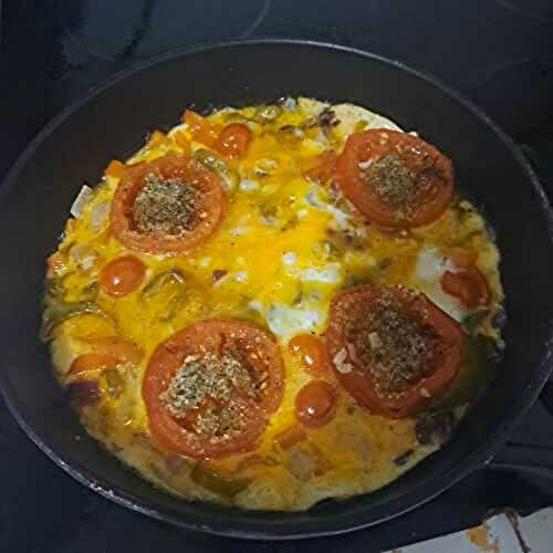 Sauté de légumes aux oeufs brouillés