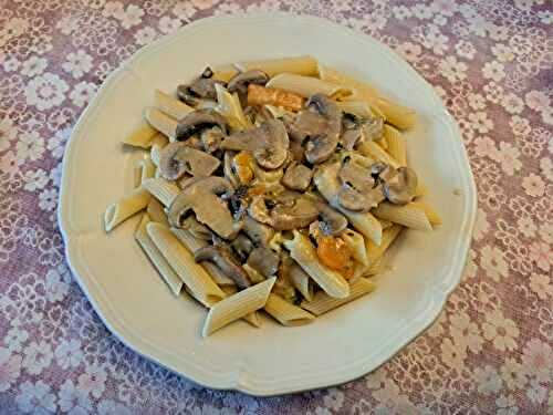 Penne rigate aux champignons et au fromage bleu