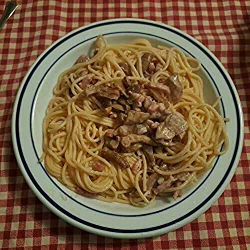 Spaghetti aux pleurotes et parmesan