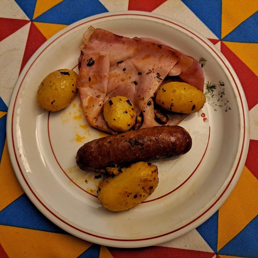 Chorizos au jambon et pommes de terre braisés
