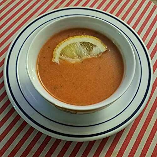 Gazpacho de tomates et carottes au citron jaune et gingembre