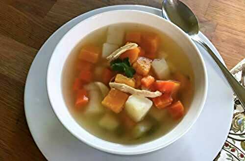 Bouillon froid de lendemain d’abus – Recette estivale