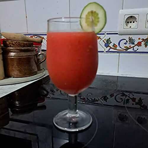 Smoothie de pastèque au citron vert et au gingembre