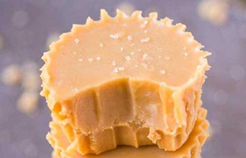 Ce fudge à l'érable et aux amandes (3 ingrédients) est totalement décadent!