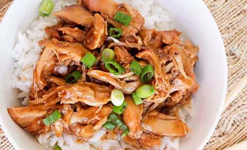 Cette recette de haut de cuisse de poulet teriyaki à la mijoteuse est parfaite!