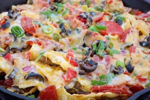 La délicieuse recette de nachos de camping sur le feu (Facile)!