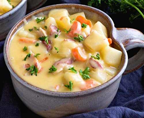 La délicieuse recette de soupe crémeuse aux patates et bacon!